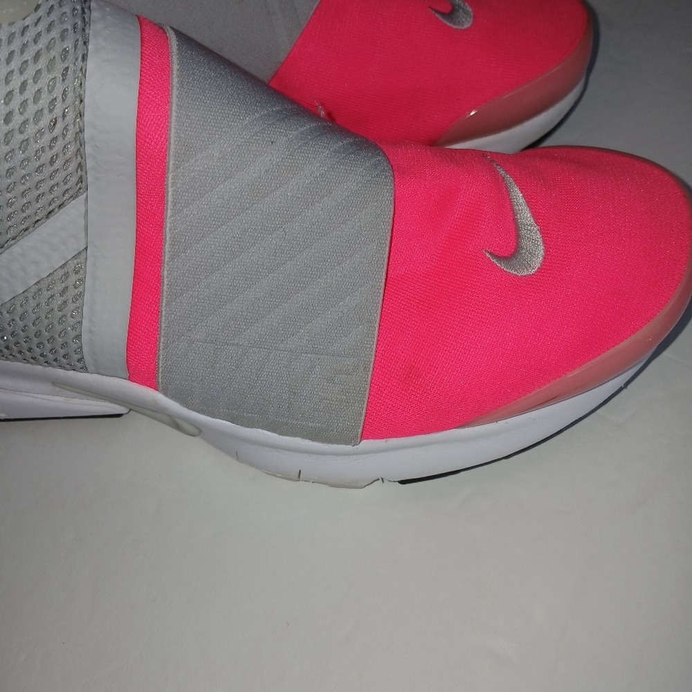 Nike Presto Extreme Girls Shoes..5 - Picture 4 of 7